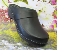 Clogs wood sole for real foot health