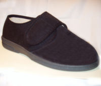 Men's foot form fit slipper shoe