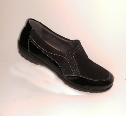 ladies slip on casual shoe from sandpiper at half price